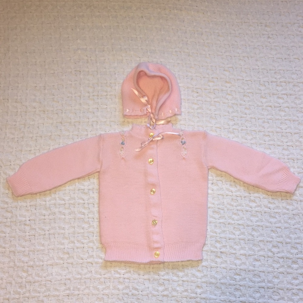 May Knit pink acrylic baby sweater/hat set
